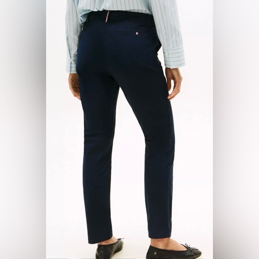 TH | Chino Pants